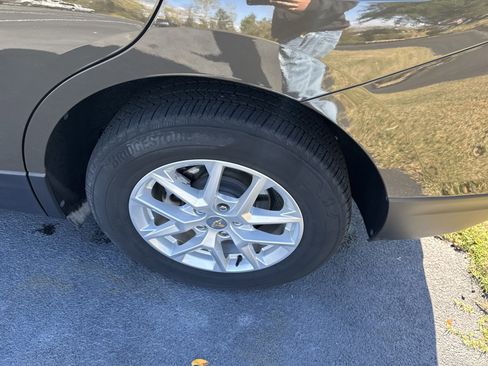 Used 2024 Chevrolet Equinox LT image 12