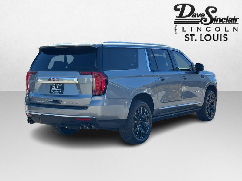 Used 2024 GMC Yukon XL Denali w/ Advanced Technology Package AWD/4WD image 3