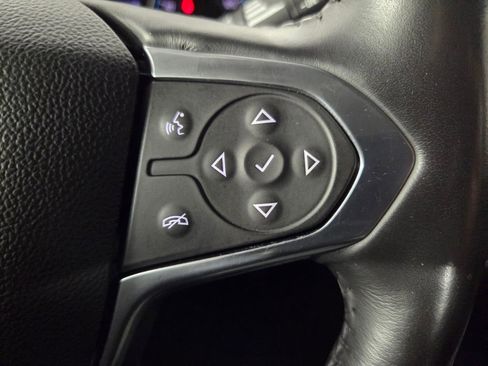 Used 2020 Chevrolet Traverse RS FWD image 17