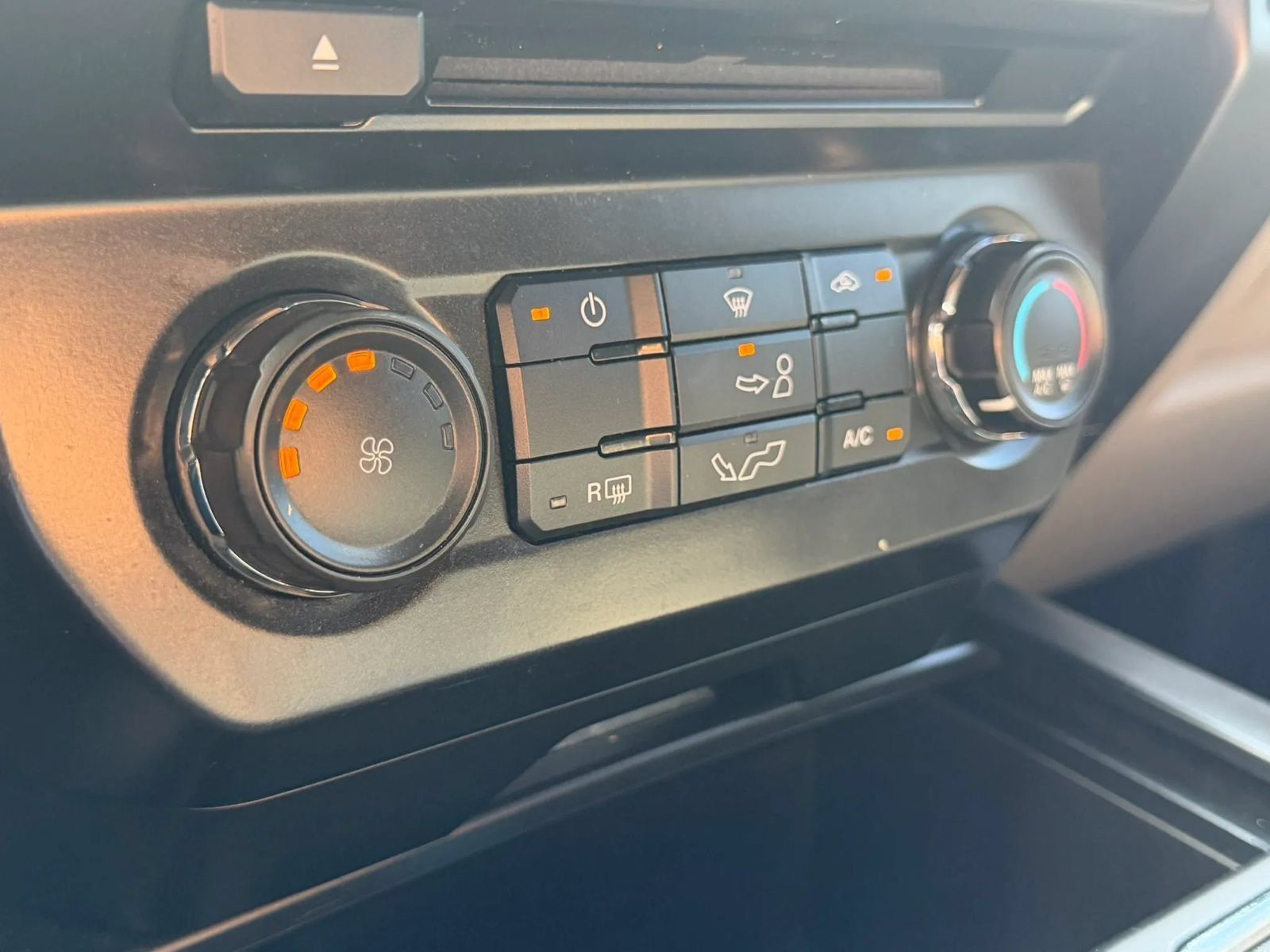 Used 2017 Ford F150 XL w/ Equipment Group 101A Mid AWD/4WD image 20