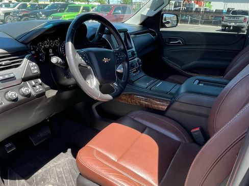 Used 2019 Chevrolet Tahoe Premier w/ Premier Plus Edition AWD/4WD image 7