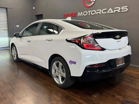 Used 2019 Chevrolet Volt LT image 3
