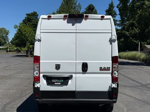 Used 2019 RAM ProMaster 2500 FWD image 5