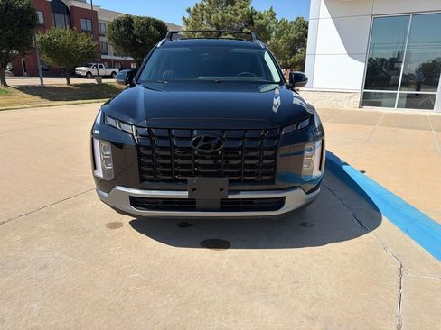Used 2024 Hyundai Palisade Limited AWD/4WD image 3