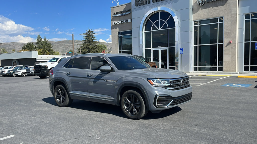 Used 2022 Volkswagen Atlas Cross Sport SEL R-Line AWD/4WD image 1