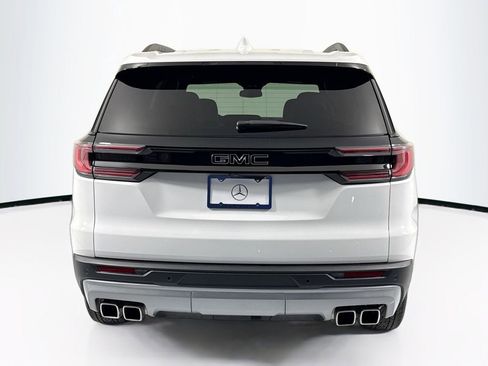Used 2024 GMC Acadia Elevation w/ Luxury Package image 6