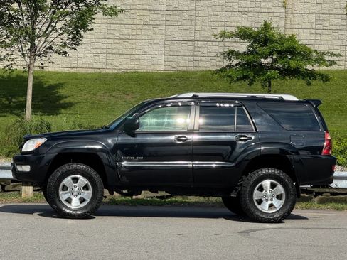 Used 2003 Toyota 4Runner Limited AWD/4WD image 4