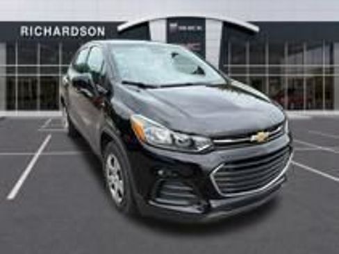 Used 2018 Chevrolet Trax LS FWD image 7