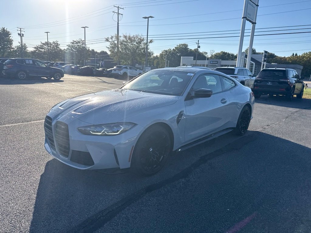 Used 2021 BMW M4 Coupe w/ Executive Package RWD image 3