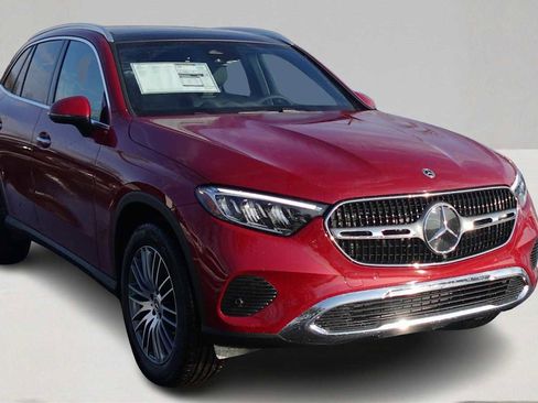 New 2026 Mercedes-Benz GLC 300 4MATIC image 3
