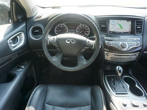 Used 2019 INFINITI QX60 Luxe w/ Essential Package FWD image 6