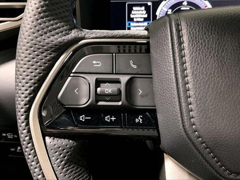 New 2026 Toyota Sequoia Platinum AWD/4WD image 17