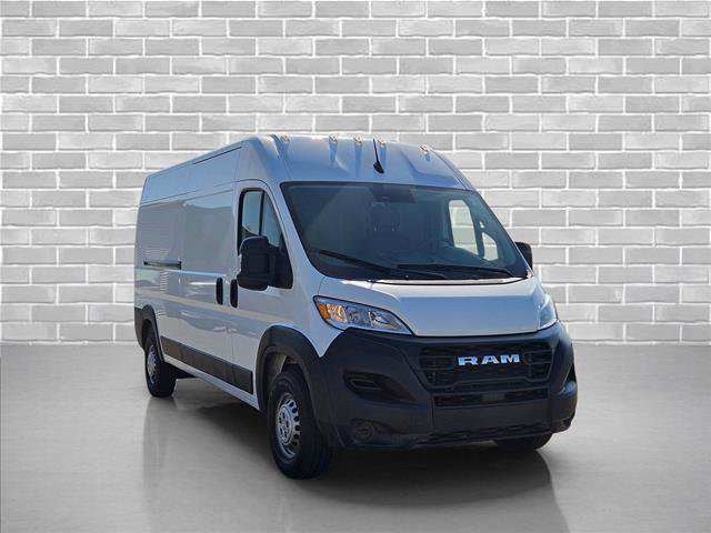 Used 2025 RAM ProMaster 2500 FWD image 3