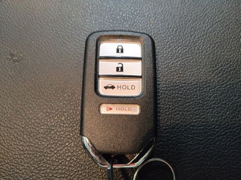 Used 2019 Honda Accord LX image 32