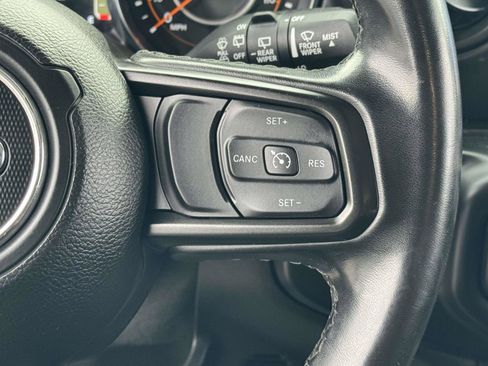 Used 2021 Jeep Wrangler Sport image 10