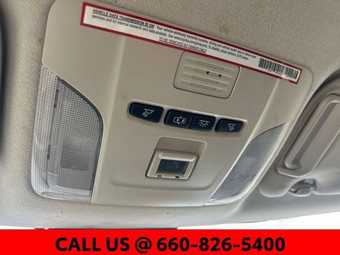 Used 2021 Toyota Corolla LE image 17