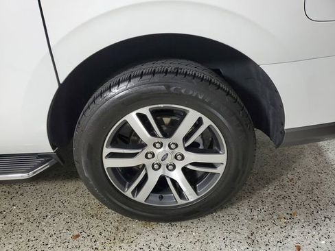 Used 2022 Ford Expedition Max XLT image 10