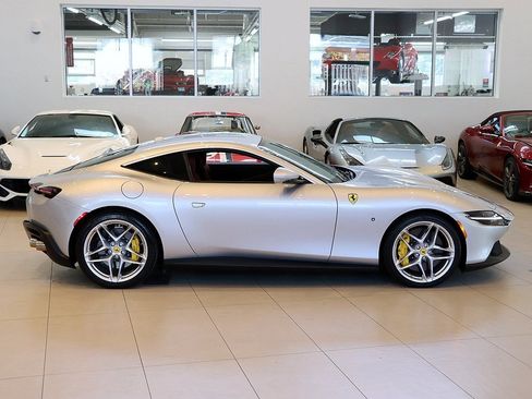 Certified 2021 Ferrari Roma image 31