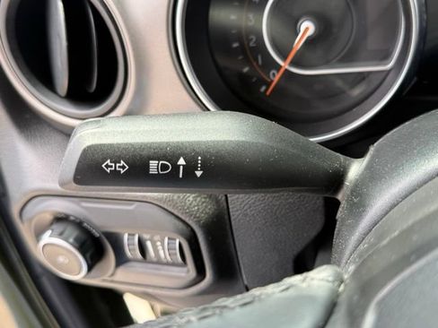 Used 2022 Jeep Wrangler Unlimited Sport AWD/4WD image 17