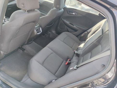 Used 2023 Chevrolet Malibu LT image 9