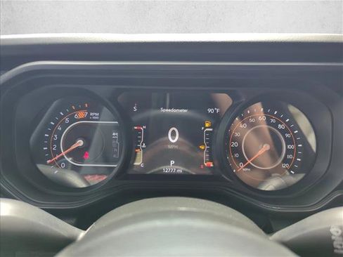 Used 2024 Jeep Wrangler Unlimited Rubicon 392 AWD/4WD image 10