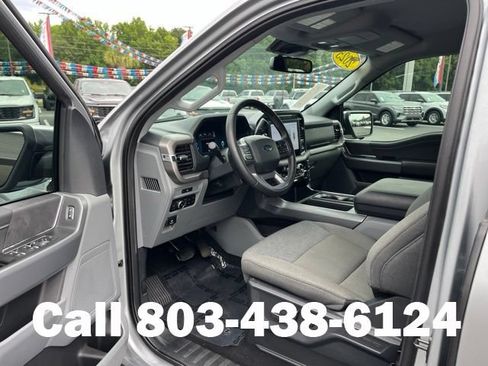 Used 2025 Ford F150 XLT w/ Equipment Group 302A MID RWD image 5