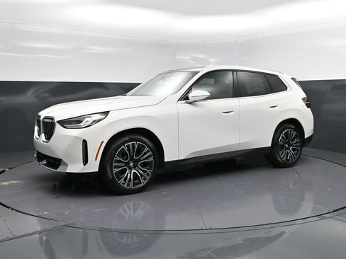 New 2026 BMW X3 xDrive30 w/ Convenience Package image 3