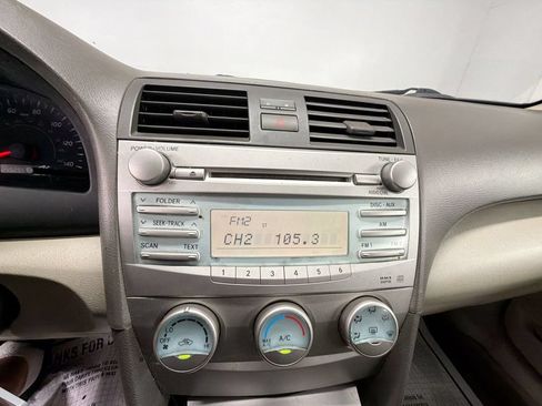Used 2008 Toyota Camry LE FWD image 13