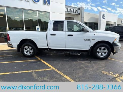 Used 2017 RAM 1500 ST w/ SXT Appearance Group AWD/4WD image 9