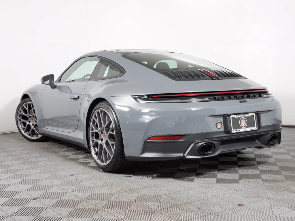 Certified 2025 Porsche 911 Carrera RWD image 3