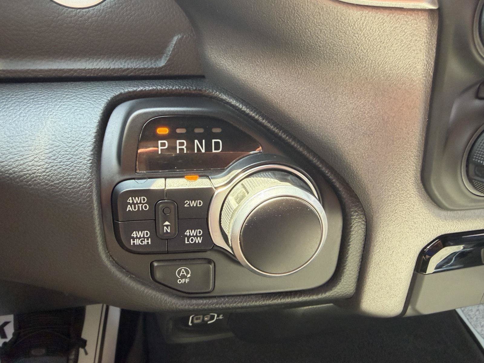 Used 2023 RAM 1500 Big Horn AWD/4WD image 31