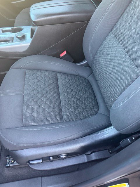 Used 2021 Chevrolet Blazer LT FWD image 5