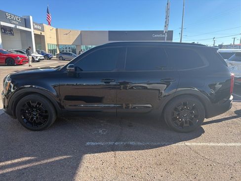 Certified 2022 Kia Telluride EX w/ EX Premium Package image 2