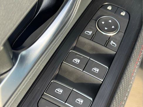 New 2026 Nissan Kicks SR w/ Cold Weather Package image 11