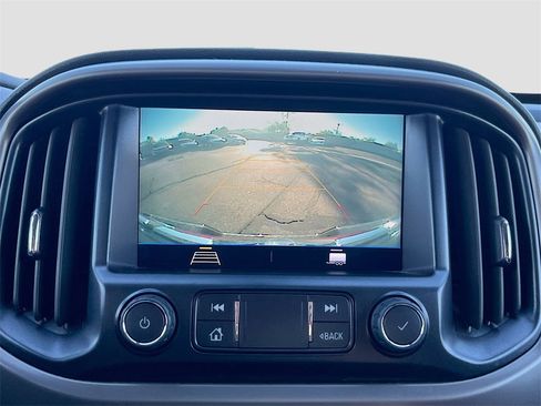 Used 2022 GMC Canyon AT4 w/ Trailering Package image 13