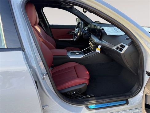 New 2026 BMW 330i xDrive 330i xDrive w/ M Sport Package image 15