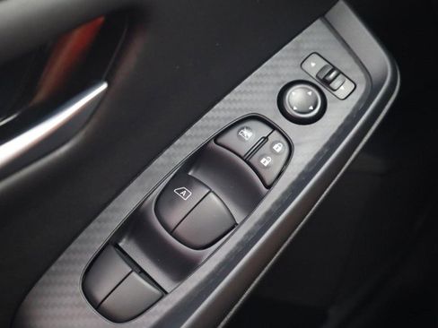 New 2025 Nissan Sentra SV image 18