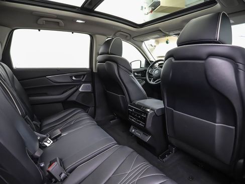 Used 2025 Acura MDX w/ Advance Package image 26