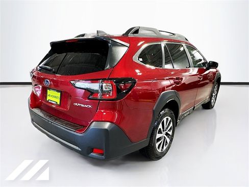 Certified 2025 Subaru Outback Premium image 5