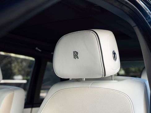 Certified 2022 Rolls-Royce Cullinan image 22