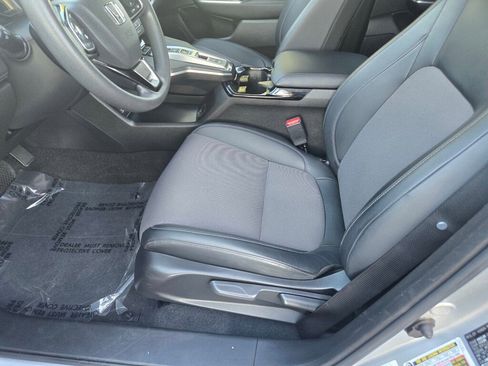 Certified 2018 Honda Clarity Plug-In Hybrid image 23