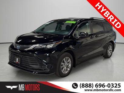 Used 2024 Toyota Sienna LE