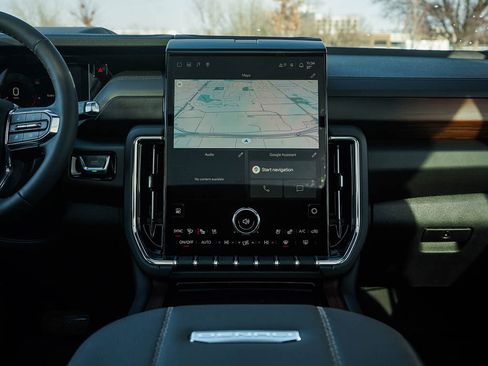 New 2026 GMC Yukon XL Denali w/ Sun & Power Step Package AWD/4WD image 18