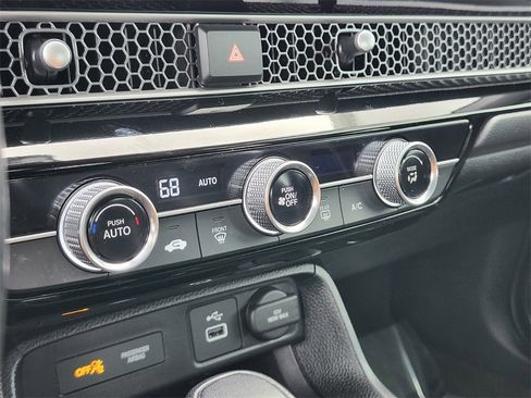 Used 2023 Honda Civic Sport image 20