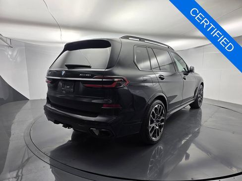 Certified 2024 BMW X7 xDrive40i w/ M Sport Package AWD/4WD image 4