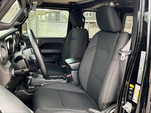 Used 2021 Jeep Wrangler Unlimited Sport image 8