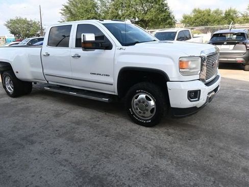 Used 2015 GMC Sierra 3500 Denali w/ Duramax Plus Package AWD/4WD image 19
