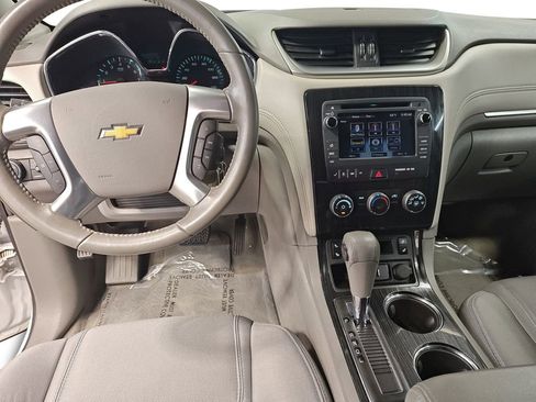 Used 2016 Chevrolet Traverse LT image 10