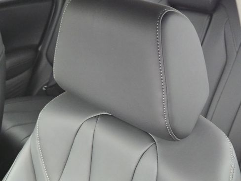 Certified 2025 Acura ADX AWD image 32