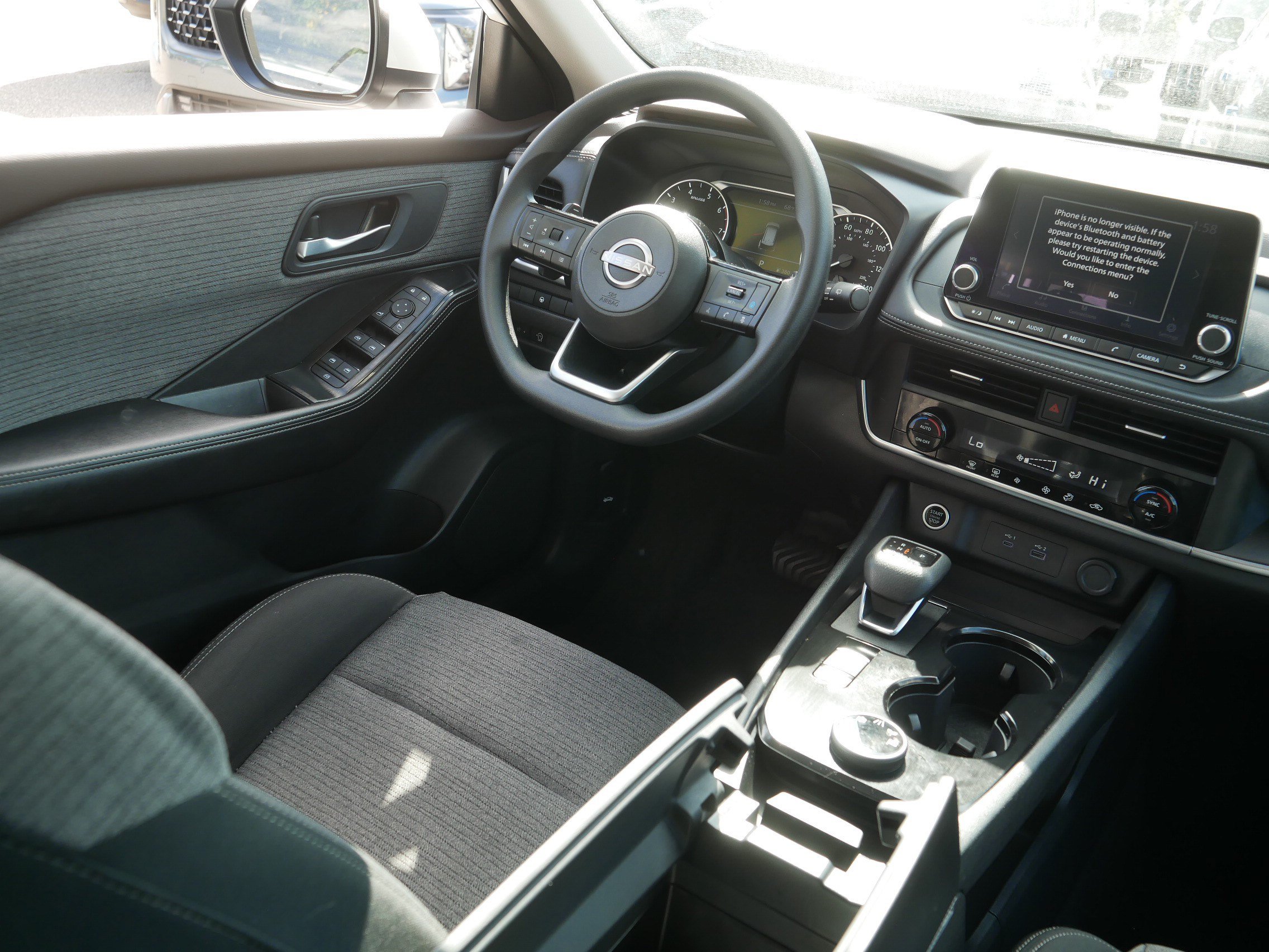 Certified 2023 Nissan Rogue SV AWD/4WD image 9